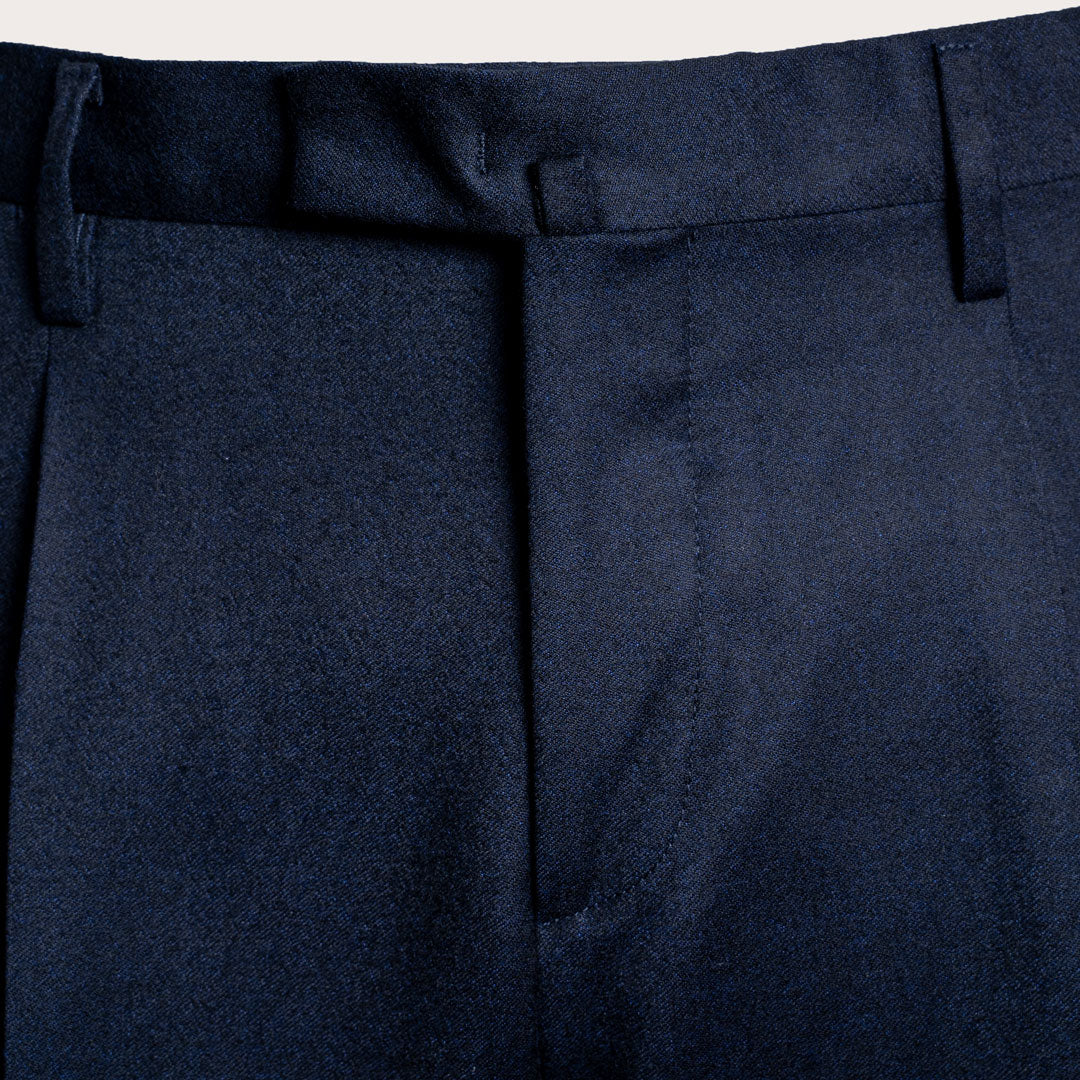 Close-up of dark navy blue trousers showing the front waistband, belt loops, and center front seam. Briglia 1949 Trousers available at Sakks Menswear in Southampton.