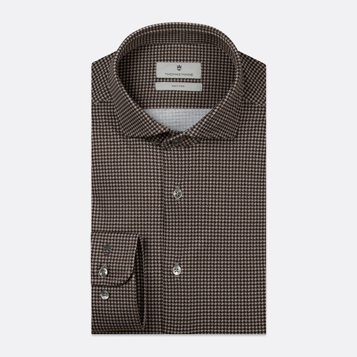 Thomas Maine shirt available at Sakks Menswear in Southampton.