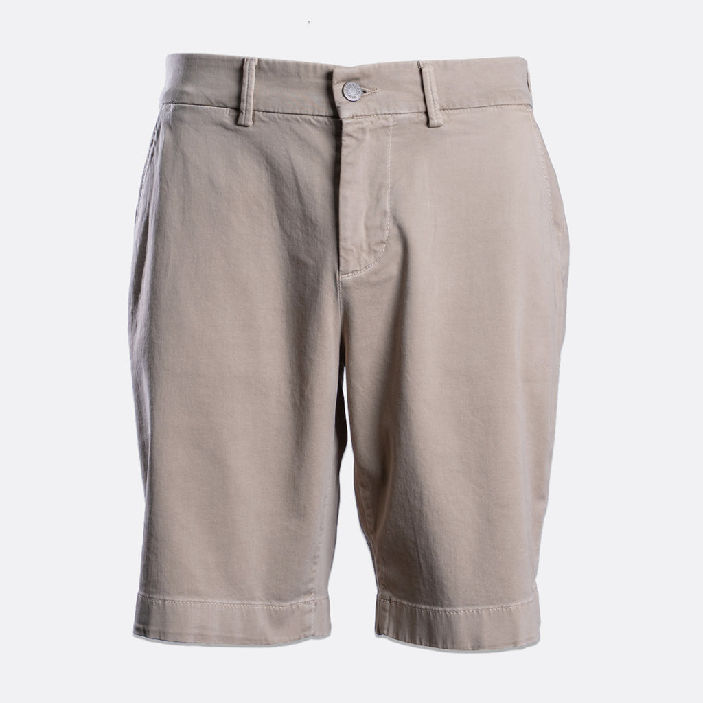 7 For All Mankind Chino Shorts Comfort Sateen - Mud - A pair of men's Beige Chino Shorts front image