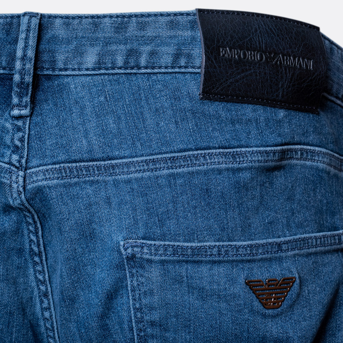 J06 Slim-Fit 8-oz Denim Jeans – Light Blue